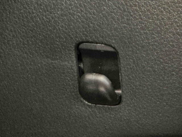 ムーヴキャンバスストライプスＸキーフリーシステム　スライドドア　オートライト　スマートアシスト　コーナーセンサー　オートエアコン　電動格納式ドアミラー　運転席シートリフター（栃木県）の中古車