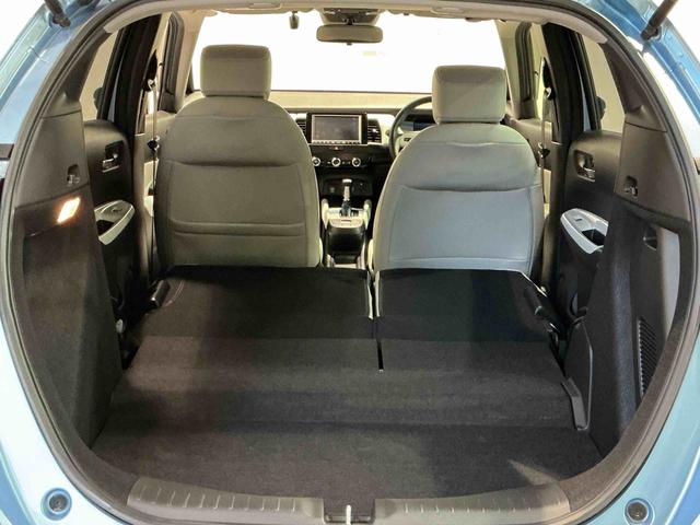 フィットｅ：ＨＥＶホームナビ　バックカメラ　ソナーセンサー　ＬＥＤヘッドライト　クルーズコントロール　オートライト　キーフリーシステム（栃木県）の中古車