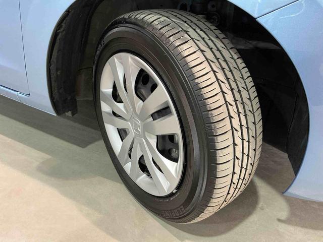 フィットｅ：ＨＥＶホームナビ　バックカメラ　ソナーセンサー　ＬＥＤヘッドライト　クルーズコントロール　オートライト　キーフリーシステム（栃木県）の中古車