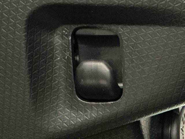 タントカスタムＸナビ　バックカメラ　キーフリーシステム　ＬＥＤヘッドライト　ＬＥＤフォグランプ　両側電動スライドドア　スマートアシスト　コーナーセンサー　純正アルミホイール　オートライト　運転席助手席シートヒーター（栃木県）の中古車