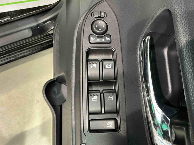 タントカスタムＸナビ　バックカメラ　キーフリーシステム　ＬＥＤヘッドライト　ＬＥＤフォグランプ　両側電動スライドドア　スマートアシスト　コーナーセンサー　純正アルミホイール　オートライト　運転席助手席シートヒーター（栃木県）の中古車