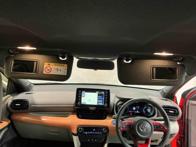 ヤリスハイブリッドＺナビゲーションシステム　バックカメラ　ＥＶモード切替　クルーズコントロール　　社外アルミホイール　ＬＥＤヘッドライト　キーフリーシステム（栃木県）の中古車