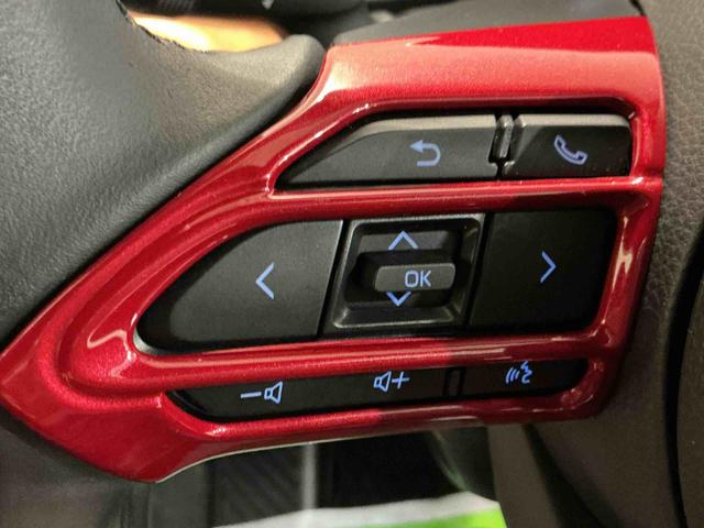 ヤリスハイブリッドＺナビゲーションシステム　バックカメラ　ＥＶモード切替　クルーズコントロール　　社外アルミホイール　ＬＥＤヘッドライト　キーフリーシステム（栃木県）の中古車