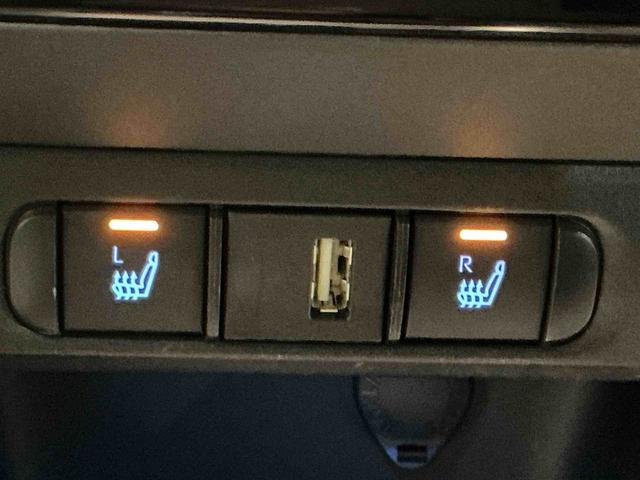 ヤリスハイブリッドＺナビゲーションシステム　バックカメラ　ＥＶモード切替　クルーズコントロール　　社外アルミホイール　ＬＥＤヘッドライト　キーフリーシステム（栃木県）の中古車