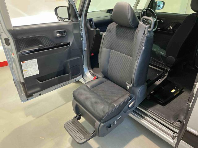 タントウェルカムシートリフト カスタムRSスタイルセレクション福祉車両 ウェルカムシートリフト 助手席回転シート 9インチナビ パノラマモニター スマートアシスト 誤発進抑制機能 LEDヘッドライト 両側電動スライドドア(栃木県)の中古車