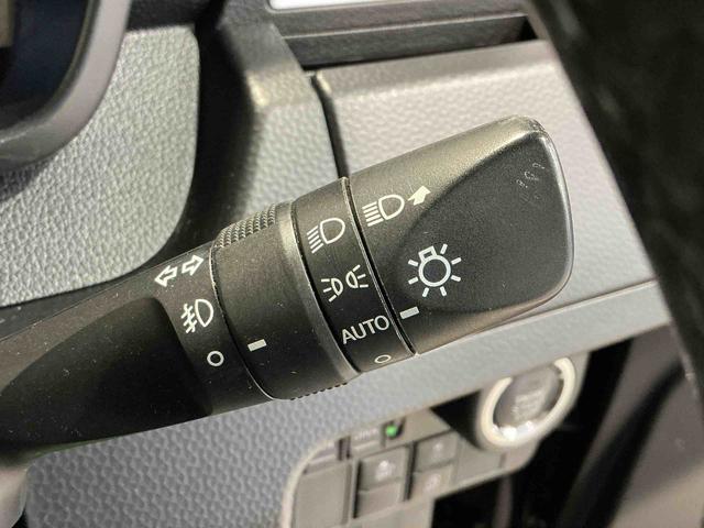 トールカスタムＧ　ＳＡIIキーフリーシステム　ＬＥＤヘッドライト　フォグランプ　アルミホイール　スマートアシスト２　両側電動スライドドア　クルーズコントロール（栃木県）の中古車