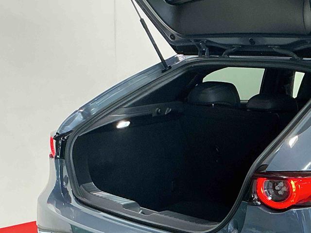 ＭＡＺＤＡ３ファストバック２０Ｓ　ＬパッケージＬＥＤヘッドライト　全周囲モニター　ドライブレコーダー　パワーシート　シートヒーター　ソナーセンサー　キーフリーシステム　ＥＴＣ車載器　クルーズコントロール（栃木県）の中古車