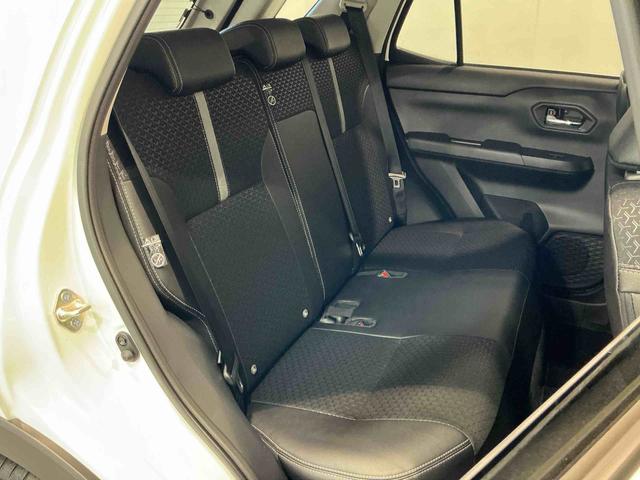 ロッキープレミアムＧナビゲーションシステム　バックカメラ　キーフリーシステム　アルミホイール　運転席・助手席シートヒーター　オートライト　オートハイビーム　クルーズコントロール機能　運転席・助手席シートヒーター（栃木県）の中古車