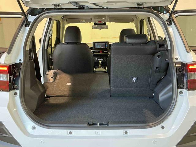 ロッキープレミアムＧナビゲーションシステム　バックカメラ　キーフリーシステム　アルミホイール　運転席・助手席シートヒーター　オートライト　オートハイビーム　クルーズコントロール機能　運転席・助手席シートヒーター（栃木県）の中古車