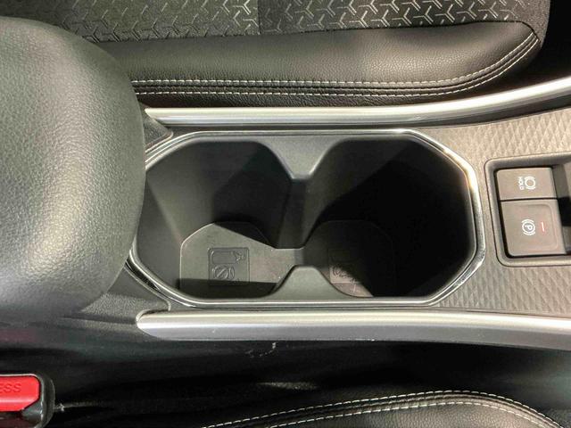 ロッキープレミアムＧナビゲーションシステム　バックカメラ　キーフリーシステム　アルミホイール　運転席・助手席シートヒーター　オートライト　オートハイビーム　クルーズコントロール機能　運転席・助手席シートヒーター（栃木県）の中古車