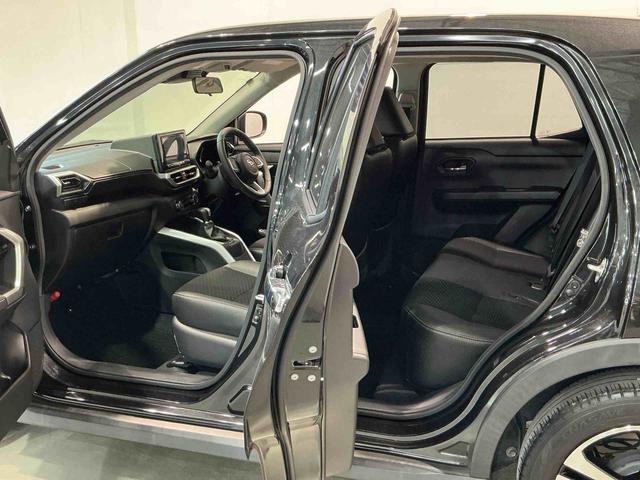 ロッキープレミアムナビ　パノラマモニター　キーフリーシステム　アルミホイール　運転席・助手席シートヒーター　オートライト　オートハイビーム　クルーズコントロール機能　運転席・助手席シートヒーター（栃木県）の中古車