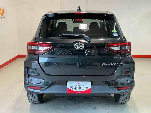 ロッキープレミアムナビ　パノラマモニター　キーフリーシステム　アルミホイール　運転席・助手席シートヒーター　オートライト　オートハイビーム　クルーズコントロール機能　運転席・助手席シートヒーター（栃木県）の中古車