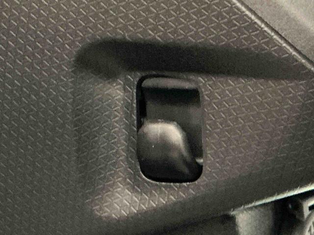 タントＸキーフリーシステム　スマートアシスト　コーナーセンサー　左側電動スライドドア　ＬＥＤヘッドライト　オートエアコン　シートバックテーブル　運転席シートリフター（栃木県）の中古車