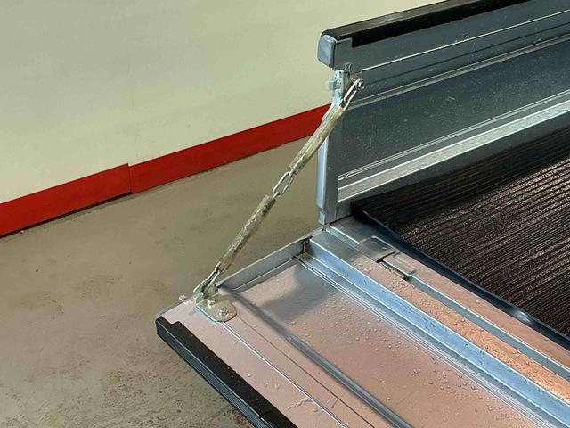 ハイゼットトラックジャンボキーレスエントリー MT車 エアコン パワーウィンドウ CDラジオ テールゲートチェーン(栃木県)の中古車