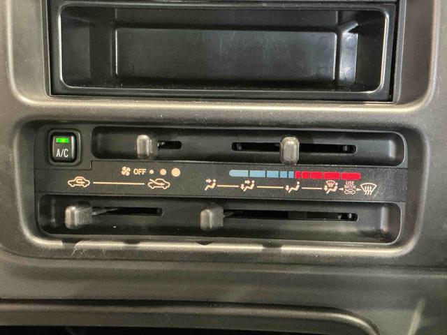 ハイゼットトラックジャンボキーレスエントリー MT車 エアコン パワーウィンドウ CDラジオ テールゲートチェーン(栃木県)の中古車