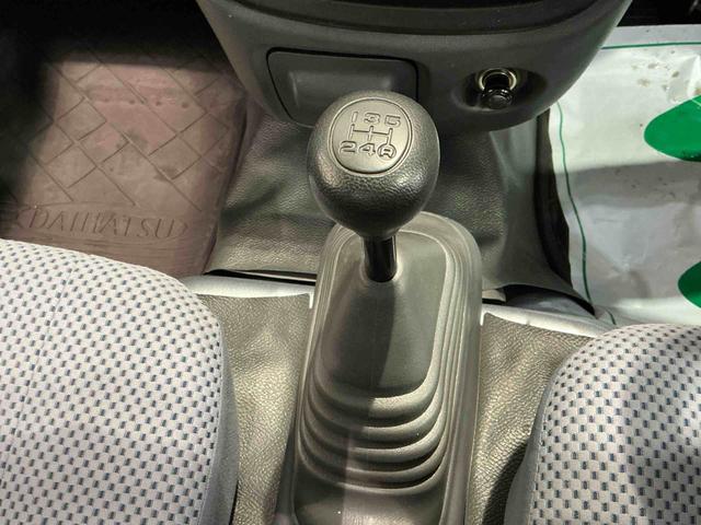 ハイゼットトラックジャンボキーレスエントリー MT車 エアコン パワーウィンドウ CDラジオ テールゲートチェーン(栃木県)の中古車