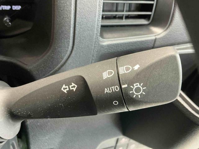 ハイゼットカーゴDXキーレスエントリー 4WD切り替え オートライト パワーウィンドウ ソナーセンサー 純正ラジオ 誤発進抑制機能 スマートアシスト 衝突被害軽減システム(栃木県)の中古車