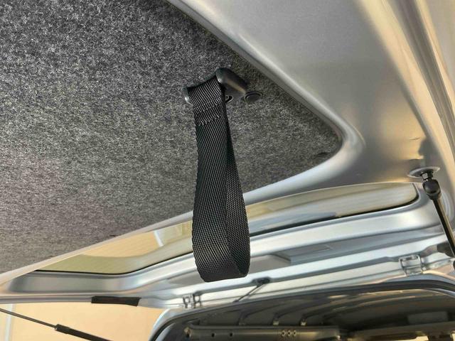 ハイゼットカーゴDXキーレスエントリー 4WD切り替え オートライト パワーウィンドウ ソナーセンサー 純正ラジオ 誤発進抑制機能 スマートアシスト 衝突被害軽減システム(栃木県)の中古車