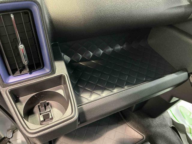 タントカスタムRSスタイルセレクションナビ パノラマモニター キーフリーシステム LEDヘッドライト LEDフォグランプ 両側電動スライドドア スマートアシスト コーナーセンサー 純正アルミホイール オートライト シートヒーター(栃木県)の中古車