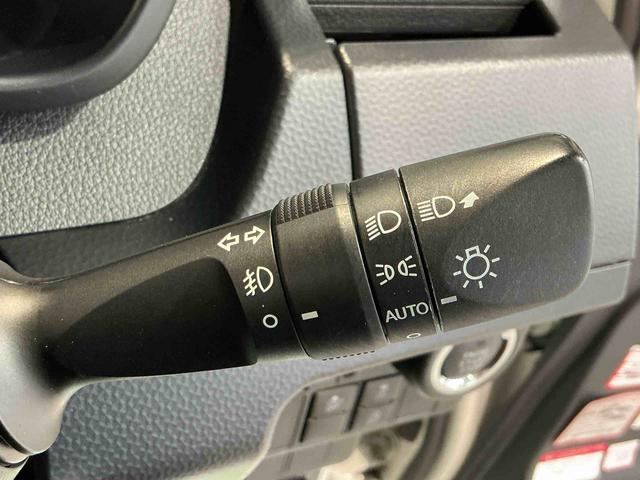 トールカスタムＧ　ＳＡIIキーフリーシステム　アルミホイール　ＬＥＤヘッドライト　スマートアシスト２　クルーズコントロール機能　オートライト　両側電動スライドドア　ナビゲーションシステム　ＥＴＣ（栃木県）の中古車