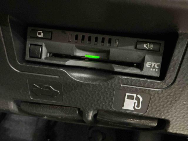 トールカスタムＧナビ　パノラマモニター　キーフリーシステム　純正アルミホイール　ＬＥＤヘッドライト　ＬＥＤフォグランプ　シートヒーター　両側電動スライドドア　クルーズコントロール機能　オートライト　オートハイビーム（栃木県）の中古車