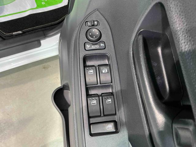 タントXナビ バックカメラ キーフリーシステム スマートアシスト コーナーセンサー 左側電動スライドドア LEDヘッドライト オートエアコン シートバックテーブル 運転席シートリフター(栃木県)の中古車