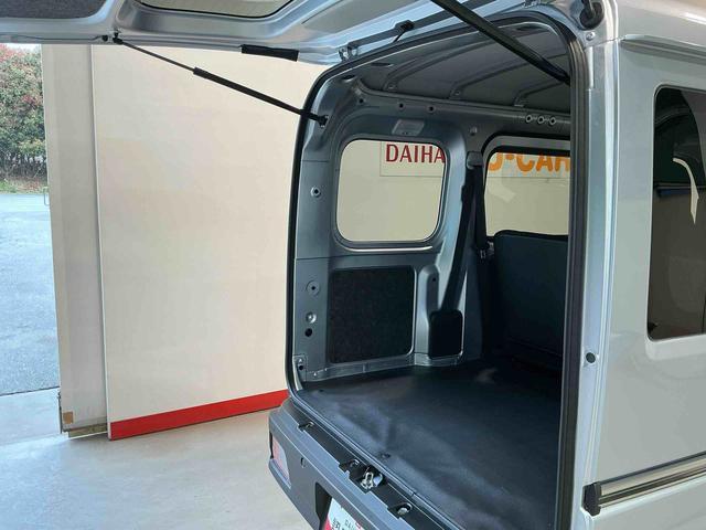 ハイゼットカーゴＤＸキーレスエントリー　スマートアシスト　スライドドアー　純正ラジオ　オートライト　誤発進抑制機能　衝突被害軽減システム（栃木県）の中古車