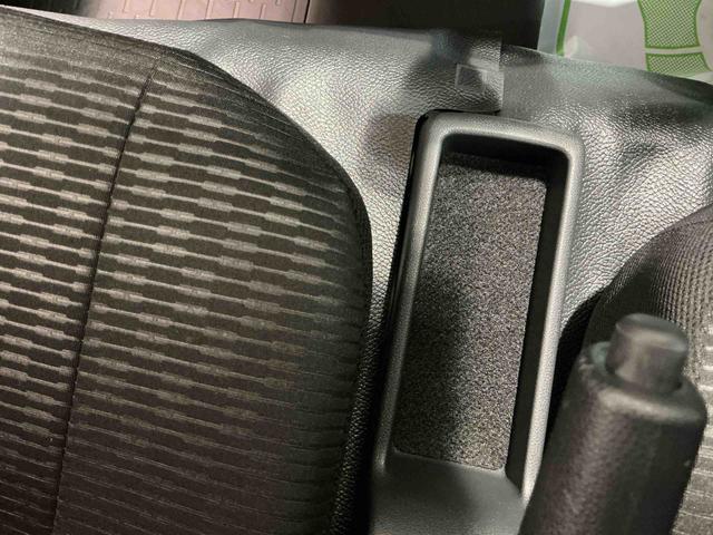 ハイゼットカーゴＤＸキーレスエントリー　スマートアシスト　スライドドアー　純正ラジオ　オートライト　誤発進抑制機能　衝突被害軽減システム（栃木県）の中古車