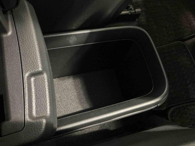 ヴォクシーＳ−Ｚ全周囲モニター　ＬＥＤヘッドライト　両側電動スライドドア　クルーズコントロール機能　シートヒーター　後席モニター　ＥＴＣ車載器　衝突被害軽減システム（栃木県）の中古車