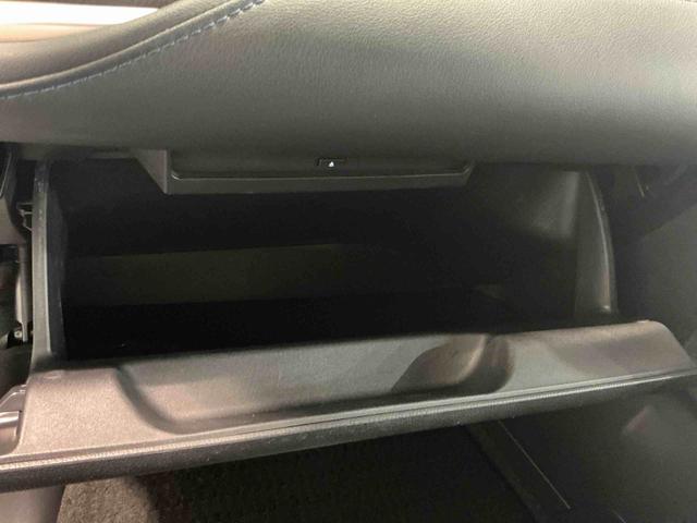 ヴォクシーＳ−Ｚ全周囲モニター　ＬＥＤヘッドライト　両側電動スライドドア　クルーズコントロール機能　シートヒーター　後席モニター　ＥＴＣ車載器　衝突被害軽減システム（栃木県）の中古車