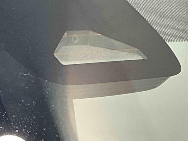 ヴォクシーＳ−Ｚ全周囲モニター　ＬＥＤヘッドライト　両側電動スライドドア　クルーズコントロール機能　シートヒーター　後席モニター　ＥＴＣ車載器　衝突被害軽減システム（栃木県）の中古車