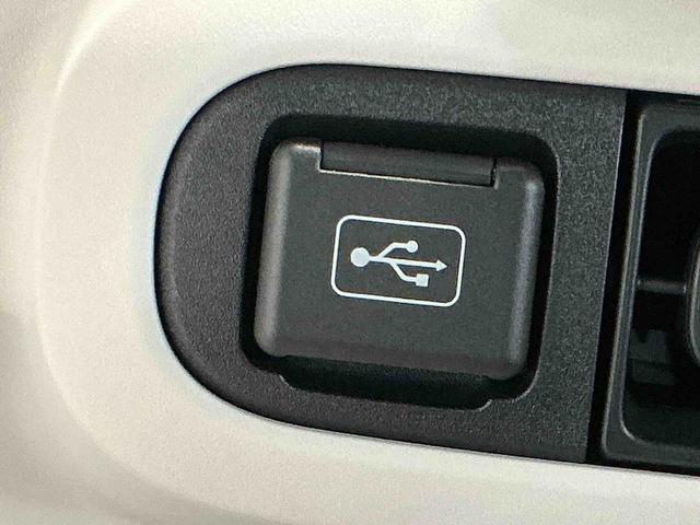 ムーヴキャンバスストライプスＧナビ　バックカメラ　キーフリーシステム　純正アルミホイール　ＬＥＤヘッドライト　ＬＥＤフォグランプ　運転席・助手席シートヒーター　オートエアコン　オートライト　オートハイビーム（栃木県）の中古車