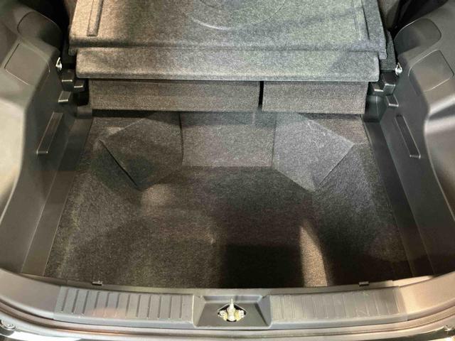 ロッキープレミアムＧディスプレイオーディオ　パノラマモニター　キーフリーシステム　アルミホイール　運転席・助手席シートヒーター　オートライト　オートハイビーム　クルーズコントロール機能　運転席・助手席シートヒーター（栃木県）の中古車