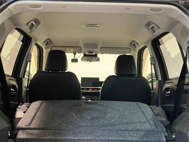 ロッキープレミアムＧディスプレイオーディオ　パノラマモニター　キーフリーシステム　アルミホイール　運転席・助手席シートヒーター　オートライト　オートハイビーム　クルーズコントロール機能　運転席・助手席シートヒーター（栃木県）の中古車