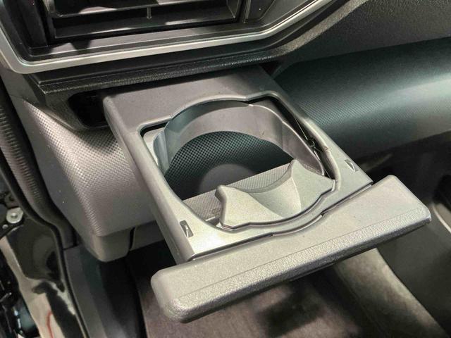 ロッキープレミアムＧディスプレイオーディオ　パノラマモニター　キーフリーシステム　アルミホイール　運転席・助手席シートヒーター　オートライト　オートハイビーム　クルーズコントロール機能　運転席・助手席シートヒーター（栃木県）の中古車