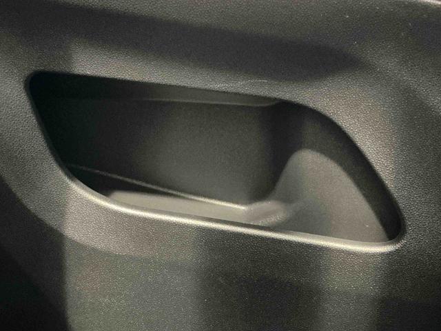 ロッキープレミアムＧディスプレイオーディオ　パノラマモニター　キーフリーシステム　アルミホイール　運転席・助手席シートヒーター　オートライト　オートハイビーム　クルーズコントロール機能　運転席・助手席シートヒーター（栃木県）の中古車