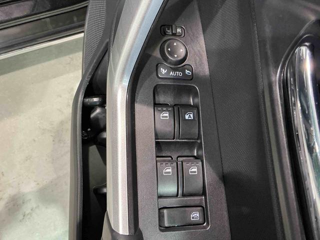 ロッキープレミアムＧディスプレイオーディオ　パノラマモニター　キーフリーシステム　アルミホイール　運転席・助手席シートヒーター　オートライト　オートハイビーム　クルーズコントロール機能　運転席・助手席シートヒーター（栃木県）の中古車