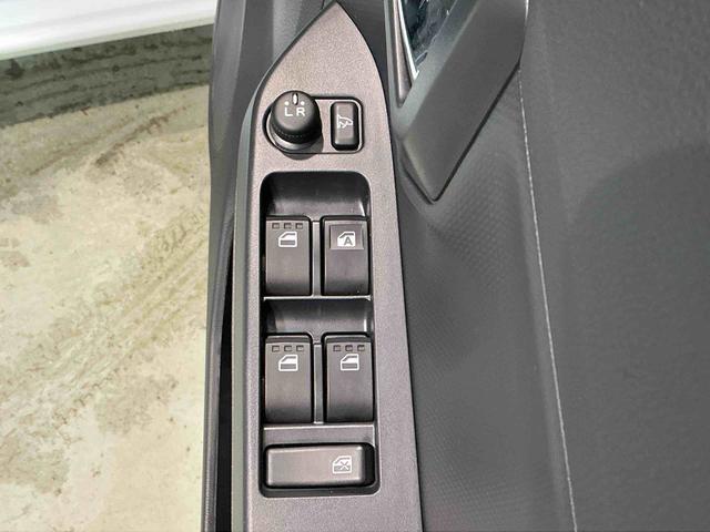 ミライースX SAIIIキーレスエントリーシステム LEDヘッドライト マニュアルエアコン スマートアシスト コーナーセンサー オートライト 電動格納式ドアミラー(栃木県)の中古車