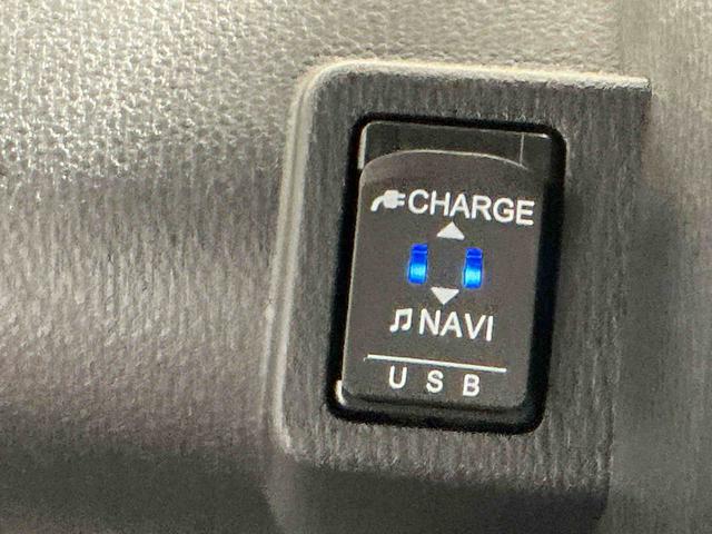 タントＸナビ　バックカメラ　キーフリーシステム　スマートアシスト　コーナーセンサー　左側電動スライドドア　ＬＥＤヘッドライト　オートエアコン　シートバックテーブル　運転席シートリフター（栃木県）の中古車