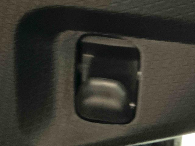 タントカスタムXリミテッドキーフリーシステム LEDヘッドライト LEDフォグランプ 両側電動スライドドア スマートアシスト コーナーセンサー 純正アルミホイール オートライト 運転席助手席シートヒーター(栃木県)の中古車