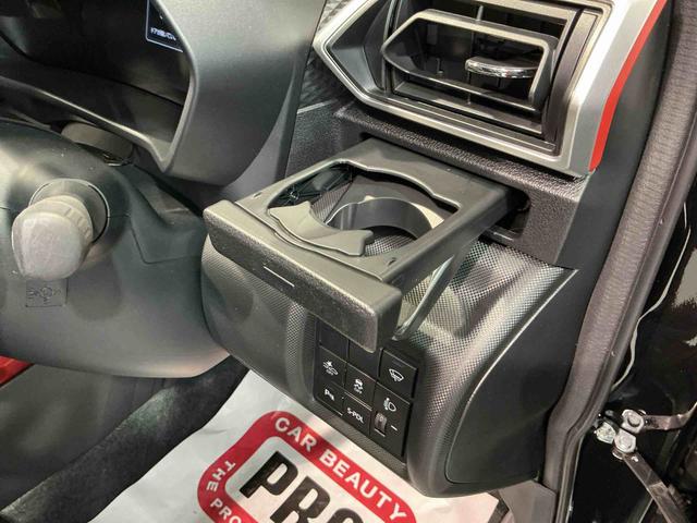 ロッキーX HEVナビ バックカメラ キーフリーシステム LEDヘッドライト アルミホイール オートライト オートエアコン 電動格納式ドアミラー スマートアシスト コーナーセンサー(栃木県)の中古車