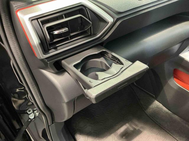 ロッキーX HEVナビ バックカメラ キーフリーシステム LEDヘッドライト アルミホイール オートライト オートエアコン 電動格納式ドアミラー スマートアシスト コーナーセンサー(栃木県)の中古車