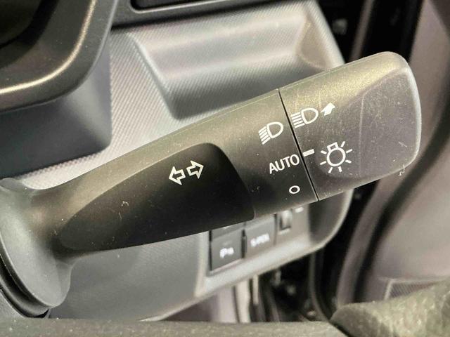 ロッキーX HEVナビ バックカメラ キーフリーシステム LEDヘッドライト アルミホイール オートライト オートエアコン 電動格納式ドアミラー スマートアシスト コーナーセンサー(栃木県)の中古車