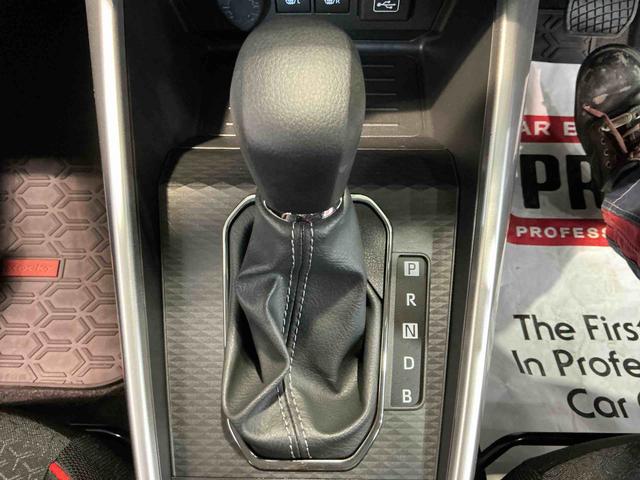 ロッキーX HEVナビ バックカメラ キーフリーシステム LEDヘッドライト アルミホイール オートライト オートエアコン 電動格納式ドアミラー スマートアシスト コーナーセンサー(栃木県)の中古車