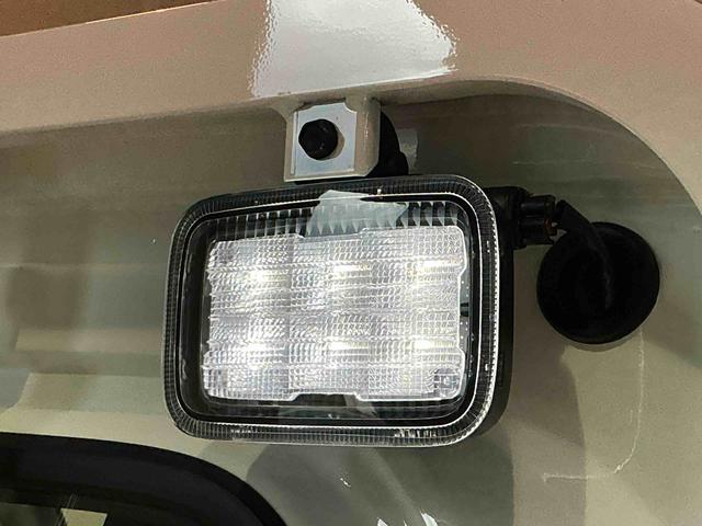 ハイゼットトラックスタンダード　農用スペシャルスマートアシスト　４ＷＤ切り替え　ＬＥＤ荷台作業灯　純正ラジオ　アイドリングストップ機能　ＣＶＴ（栃木県）の中古車