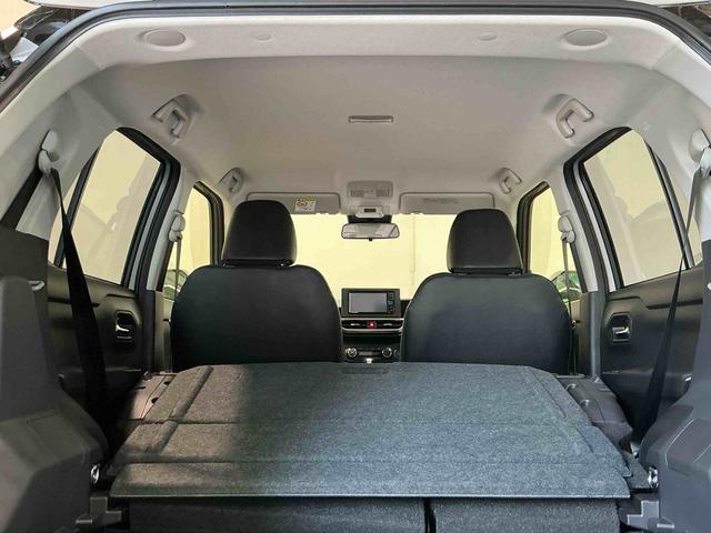 ロッキープレミアムＧ　ＨＥＶナビ　バックカメラ　キーフリーシステム　アルミホイール　運転席・助手席シートヒーター　オートライト　オートハイビーム　クルーズコントロール機能　運転席・助手席シートヒーター（栃木県）の中古車