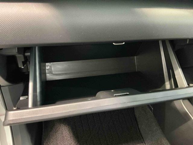 ロッキープレミアムＧ　ＨＥＶナビ　バックカメラ　キーフリーシステム　アルミホイール　運転席・助手席シートヒーター　オートライト　オートハイビーム　クルーズコントロール機能　運転席・助手席シートヒーター（栃木県）の中古車