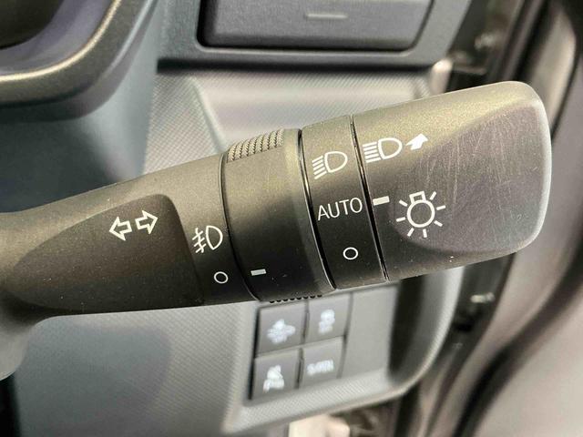 ロッキープレミアムＧ　ＨＥＶナビ　バックカメラ　キーフリーシステム　アルミホイール　運転席・助手席シートヒーター　オートライト　オートハイビーム　クルーズコントロール機能　運転席・助手席シートヒーター（栃木県）の中古車