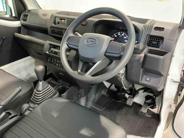 ハイゼットトラックスタンダード　農用スペシャル４ＷＤ　ＭＴ　デフロック機能　スマートアシスト　エアコン　荷台作業灯　純正ラジオ　誤発進抑制機能　衝突被害軽減システム（栃木県）の中古車