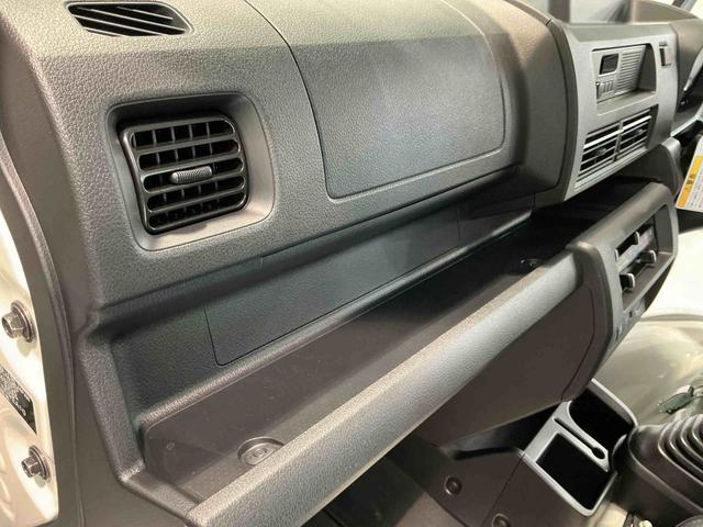 ハイゼットトラックスタンダード　農用スペシャル４ＷＤ　ＭＴ　デフロック機能　スマートアシスト　エアコン　荷台作業灯　純正ラジオ　誤発進抑制機能　衝突被害軽減システム（栃木県）の中古車